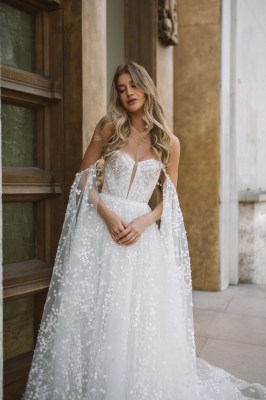Behati 14